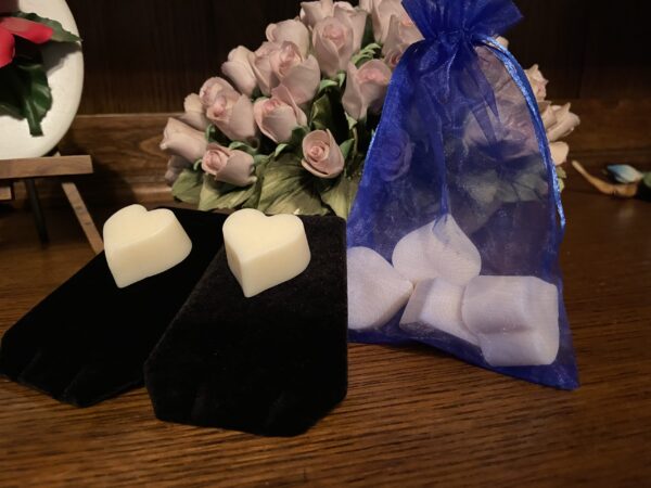Summer Breeze Heart Shaped Wax Melt - Image 2